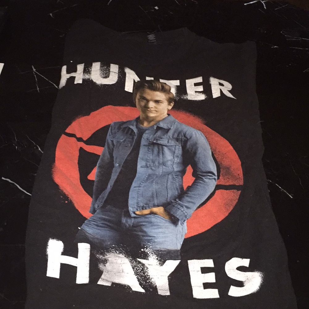 Hunter hay’s Tee